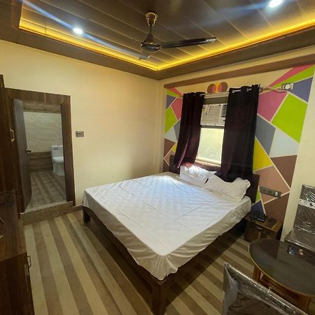 Himalaya Inn Guest House Varanasi Exterior foto